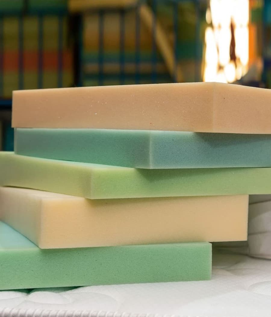 ¿Necesitas comprar espuma de relleno en Lugo o Sarria?